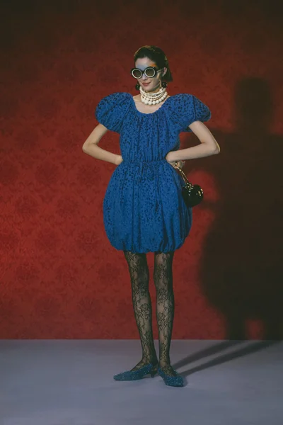 Look 10